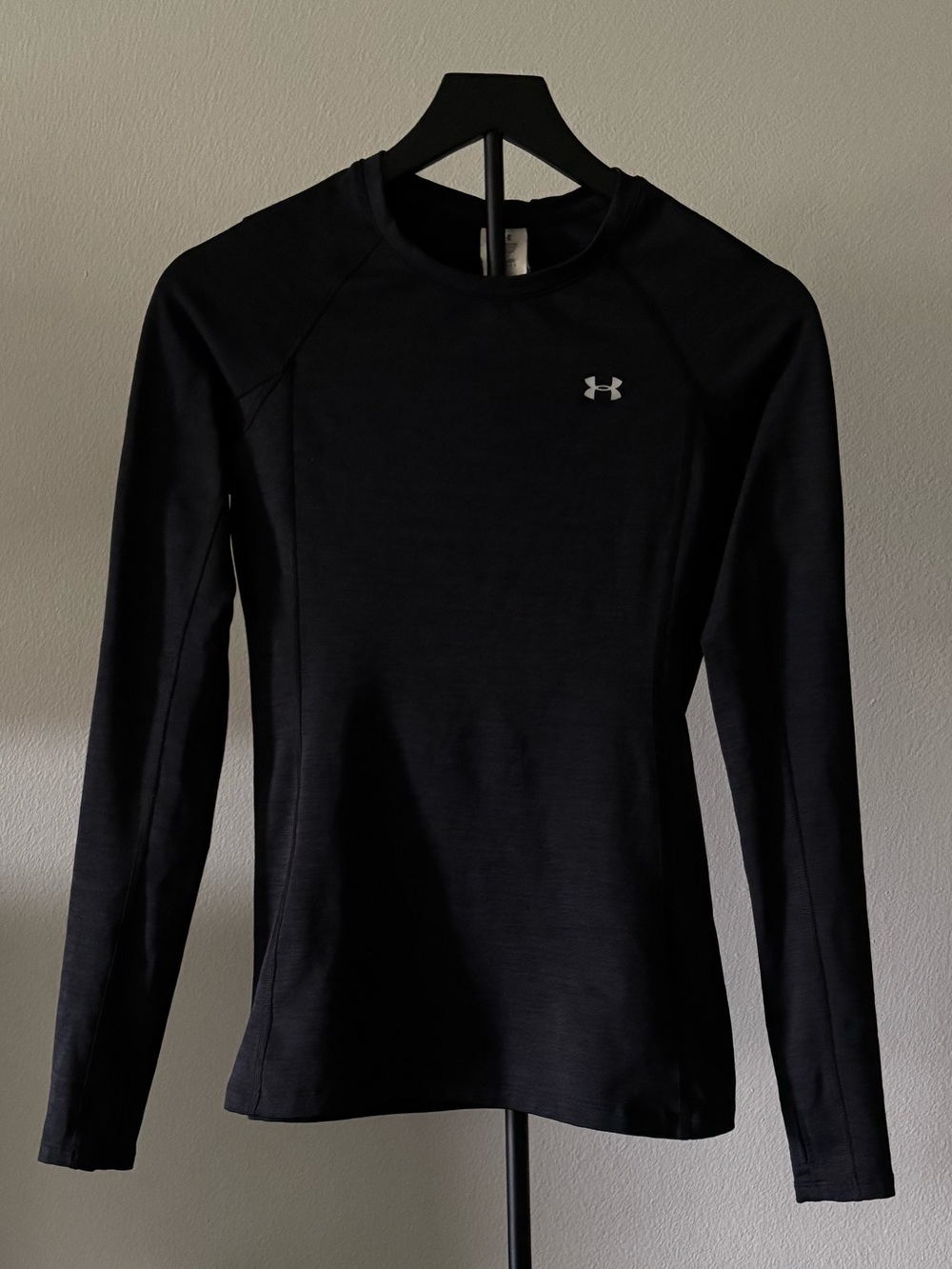 Under Armour Coldgear Black Long-Sleeve Fitted Crew Reflective Logo Women Size S